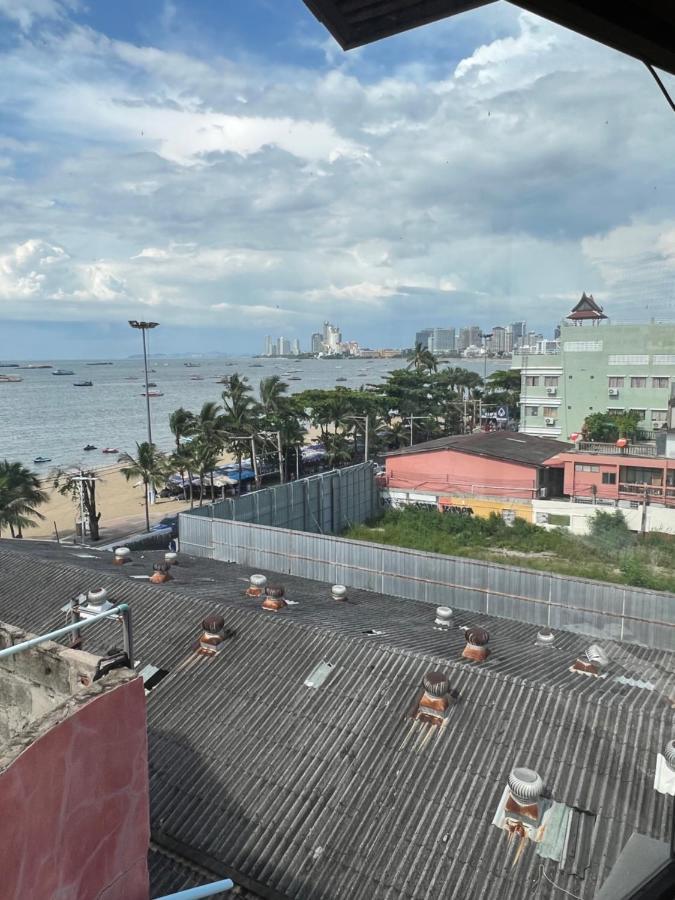 Lewiinski'S Hotel Pattaya Exterior foto